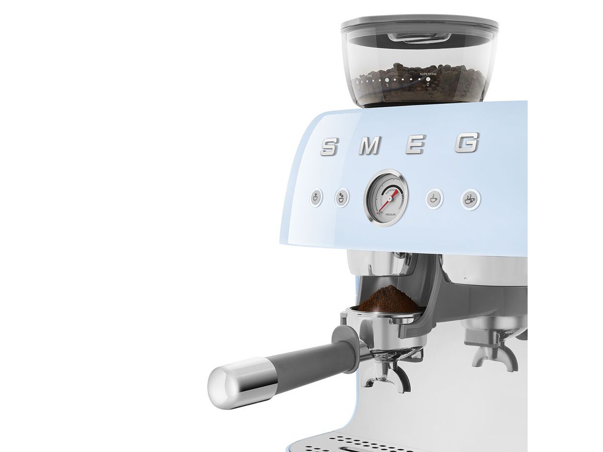Espressomaschine mit Mahlwerk 50's Style EGF03PBEU